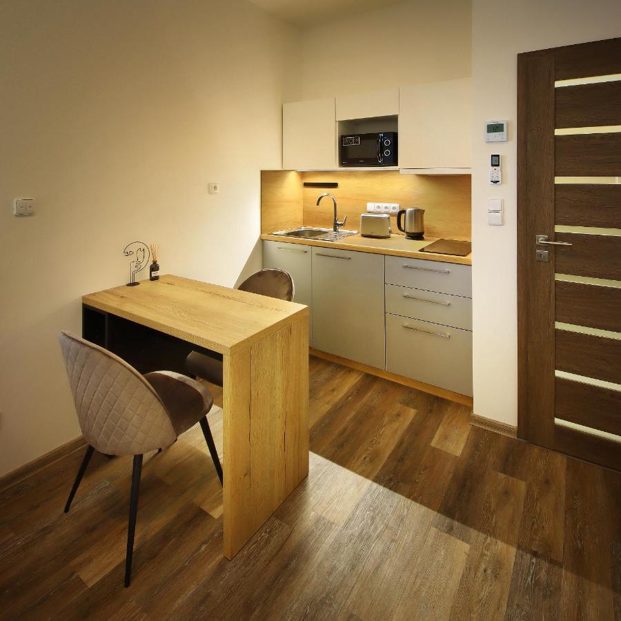 Apartmany Aswa Břeclav Esterno foto